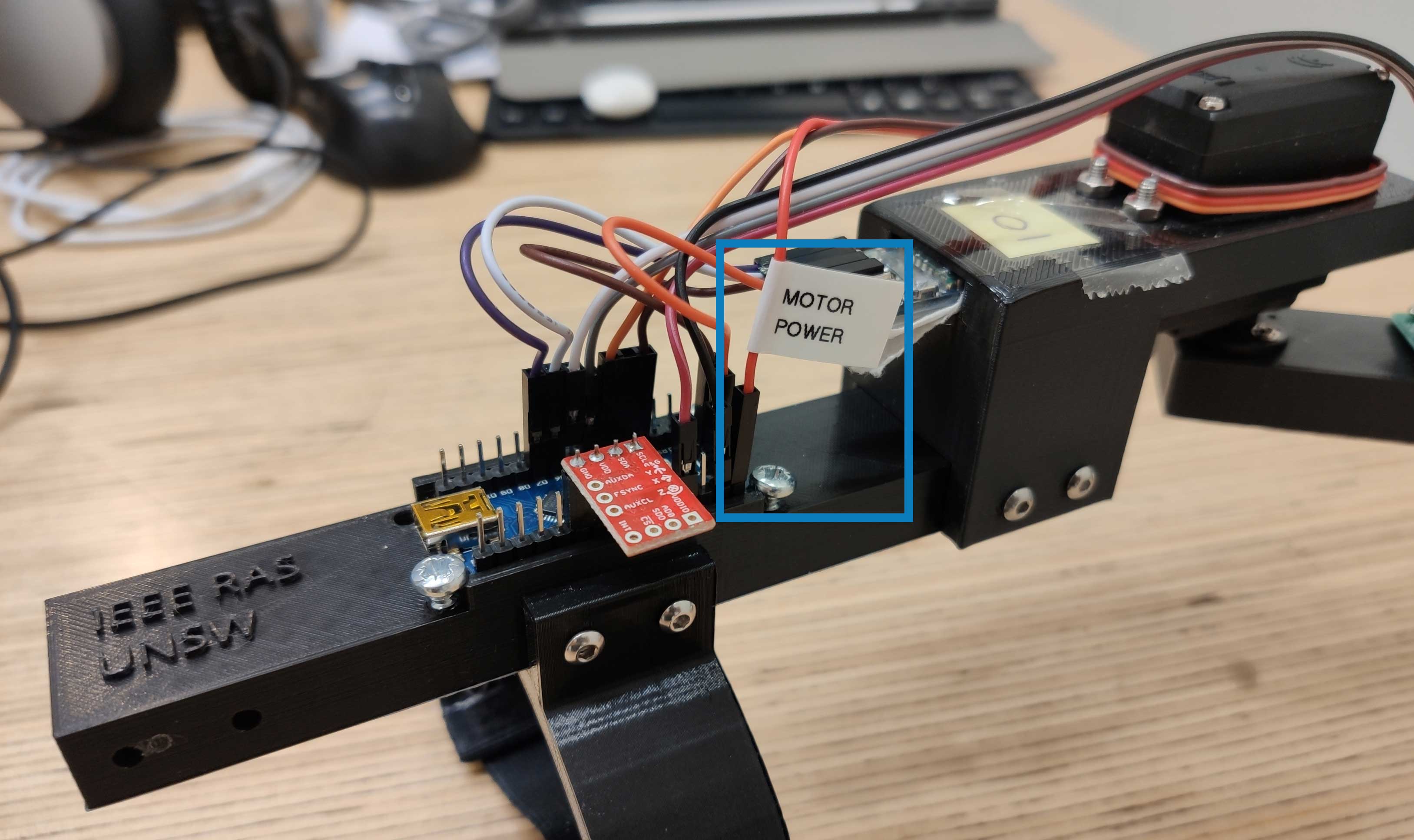 WARNING: Unplug motor power when programming STM32